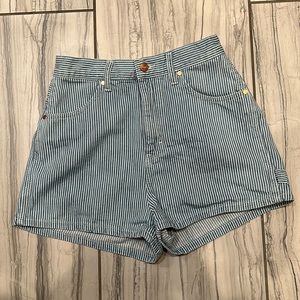 Women’s Wrangler jean shorts